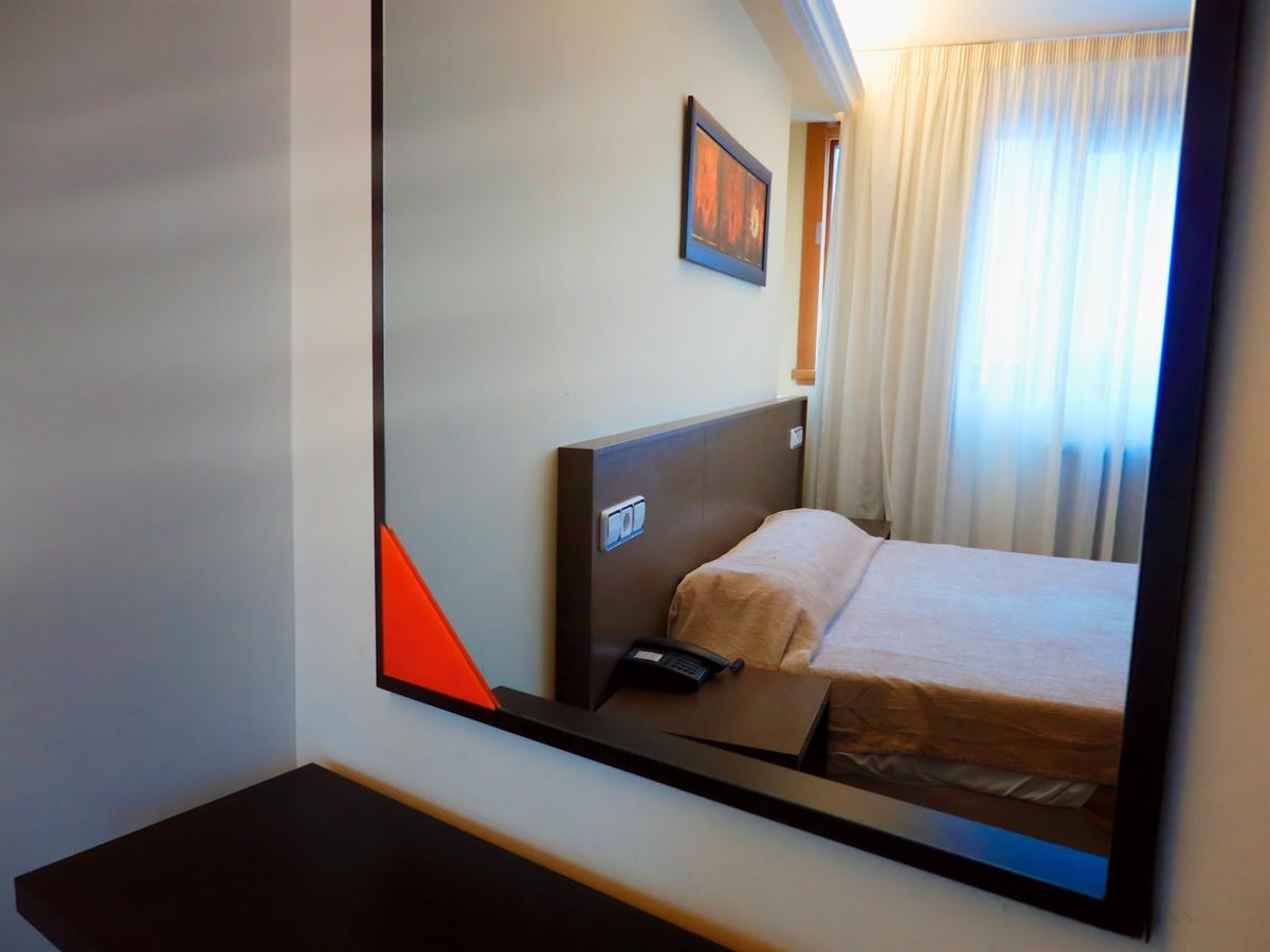 Hotel Santa Catalina By Bossh Hotels อาโกรูญา ภายนอก รูปภาพ