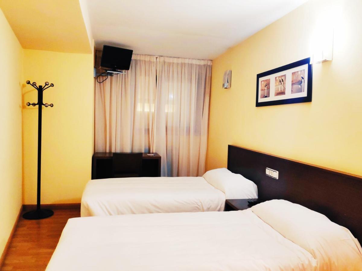 Hotel Santa Catalina By Bossh Hotels อาโกรูญา ภายนอก รูปภาพ